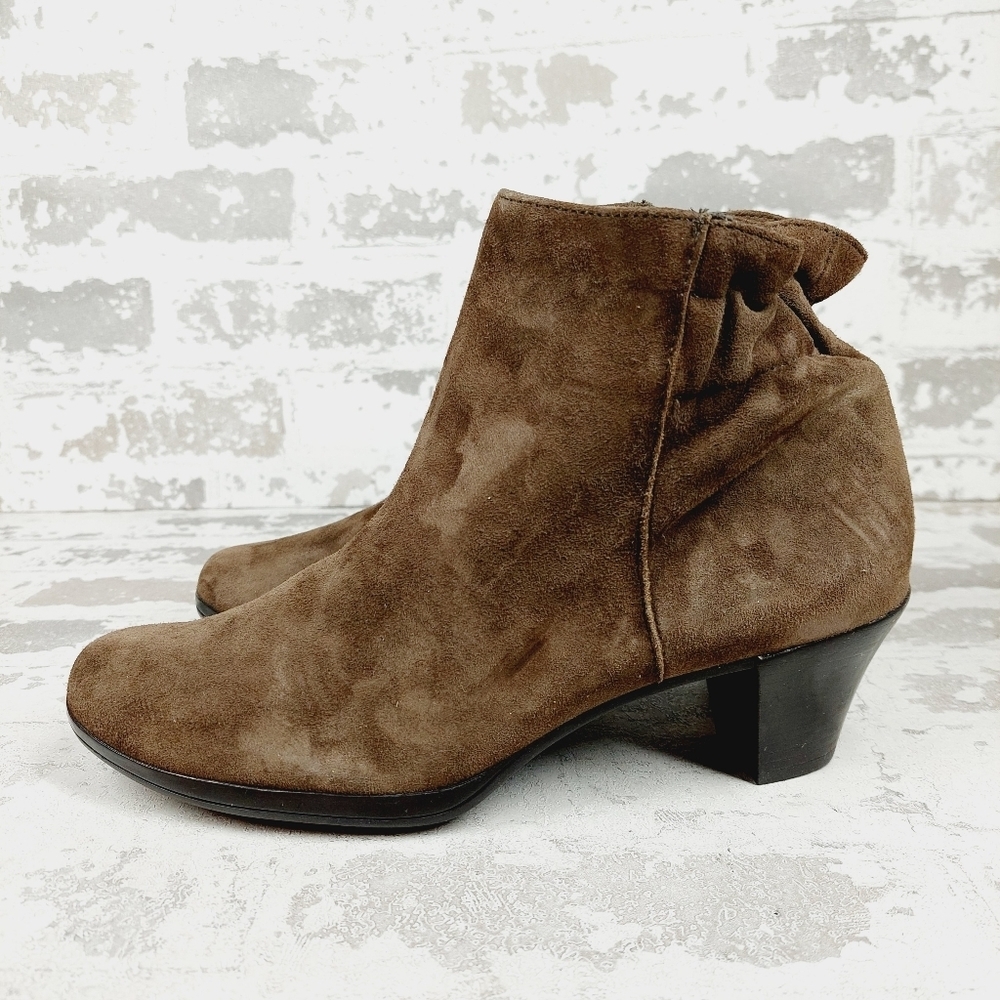 New Munro Alfie - Brown Suede Rouched Ankle Heeled Boots K86